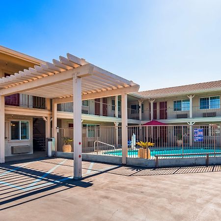 Best Western Hanford Inn Exterior photo