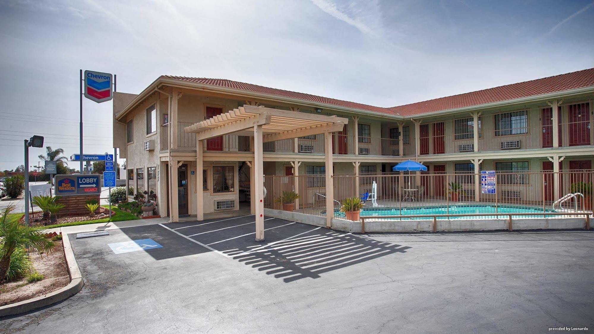 Best Western Hanford Inn Exterior photo